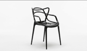 La chaise Masters de Starck : le design intelligent et accessible